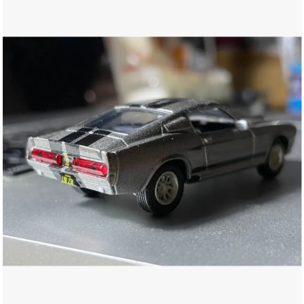 GreenLight 1:64 1967 Ford Must - Model Kit Mustang reseña y precio